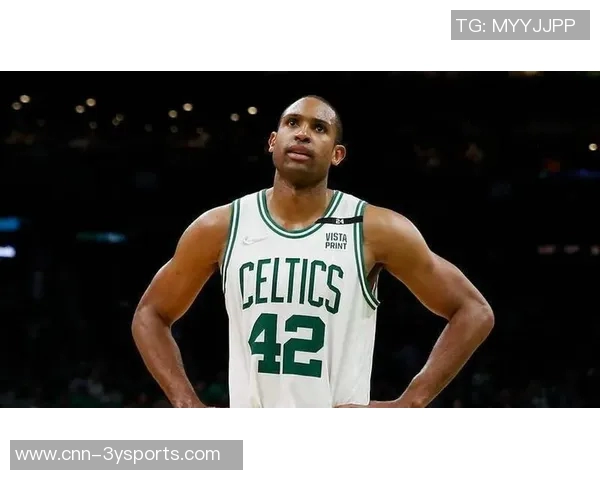 绿军感恩霍福德的奉献与领导力你是我们心中的英雄 绿军感恩霍福德的奉献与领导力你是我们心中的英雄