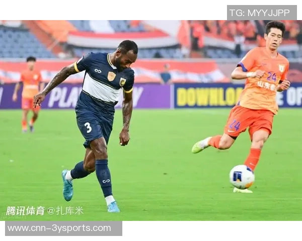 前裁判质疑马林犯规判罚过于严厉认为身体接触不足以判罚点球 前裁判质疑马林犯规判罚过于严厉认为身体接触不足以判罚点球