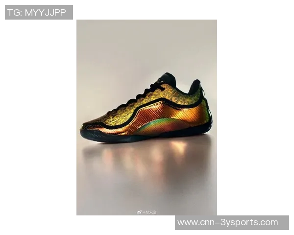 迈克米勒致敬两连冠将爱车改装为詹姆斯迈阿密配色球鞋主题款式