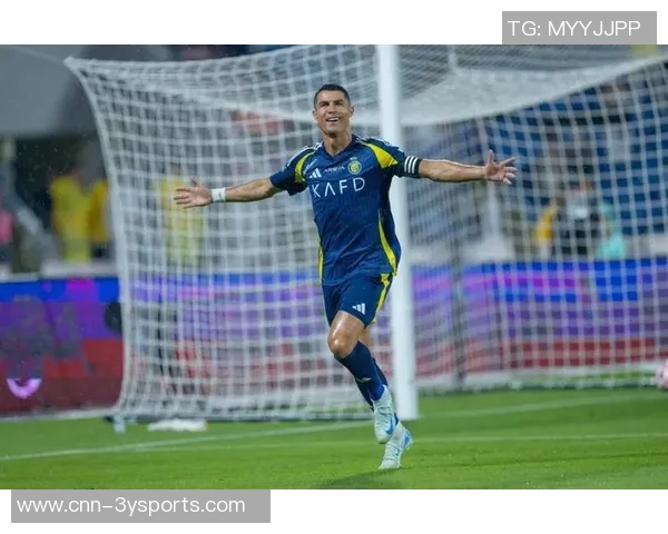 C罗精彩表现数据分析8射4正传射门得分失点中框关键传球评分70