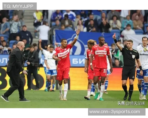 米兰重返意甲榜首位置并列领先展现强劲实力