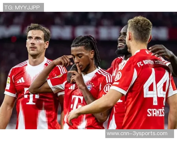 拜仁官方宣布凯恩等六名球员荣获上赛季德国最佳阵容奖杯 拜仁官方宣布凯恩等六名球员荣获上赛季德国最佳阵容奖杯