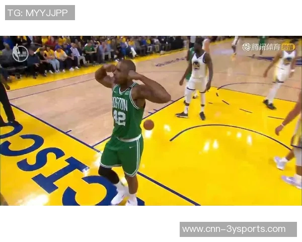 张佳玮分析火箭战术变化KD的威慑力与小贾的完美配合成关键因素 张佳玮分析火箭战术变化KD的威慑力与小贾的完美配合成关键因素