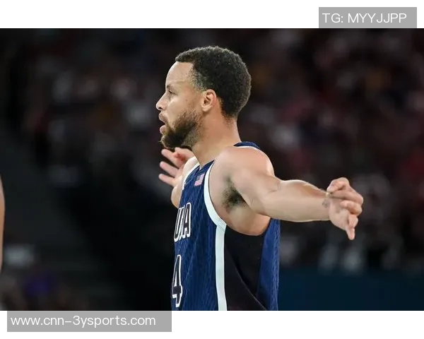 库里半场表现抢眼7投5中贡献14分2助攻三分球命中率高达60成为全队得分王