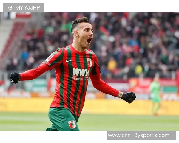 多特蒙德球迷抗议赛程不公导致与奥格斯堡比赛频繁中断 多特蒙德球迷抗议赛程不公导致与奥格斯堡比赛频繁中断